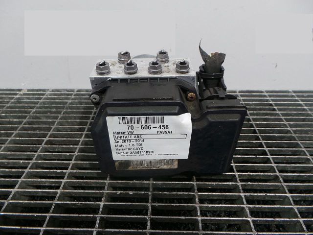 bontott VW PASSAT B7 ABS Kocka