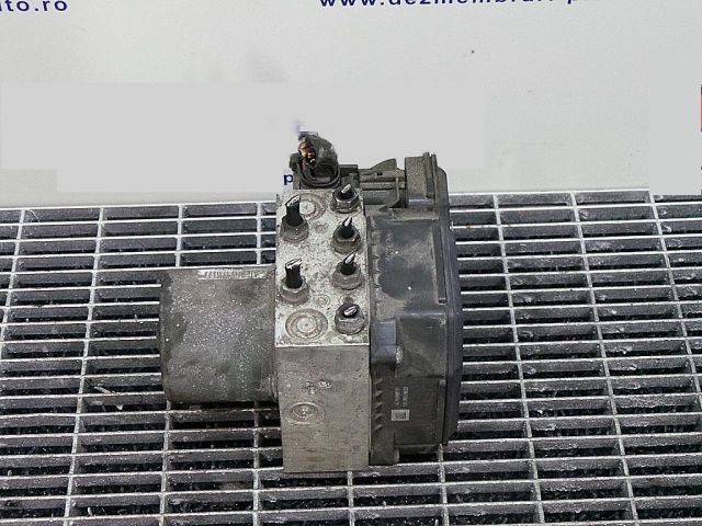 bontott VW PASSAT B7 ABS Kocka