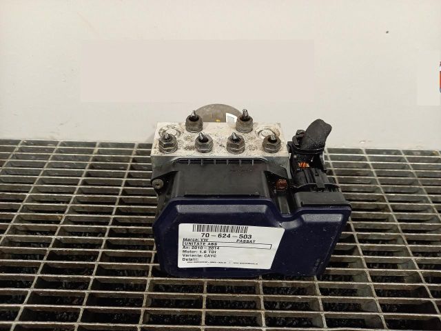 bontott VW PASSAT B7 ABS Kocka