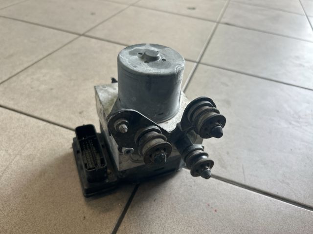 bontott VW PASSAT B7 ABS Kocka