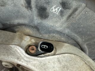 bontott VW PASSAT B7 Bal első Csonkállvány Kerékaggyal