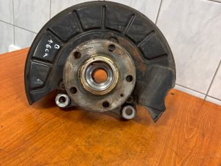 bontott VW PASSAT B7 Bal első Csonkállvány Kerékaggyal