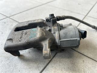 bontott VW PASSAT B7 Bal hátsó Féknyereg Munkahengerrel