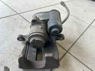 bontott VW PASSAT B7 Bal hátsó Féknyereg Munkahengerrel