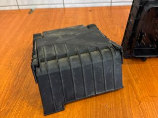 bontott VW PASSAT B7 Biztosítéktábla Motortér