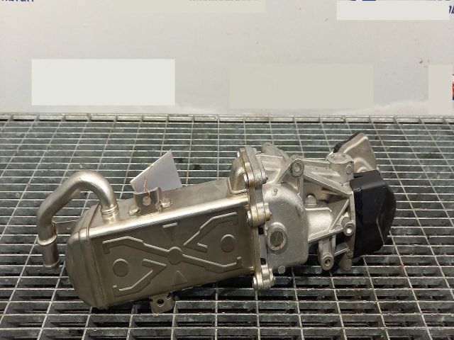 bontott VW PASSAT B7 EGR Hűtő Cső