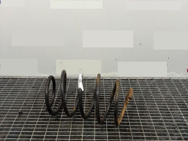 bontott VW PASSAT B7 Első Rugó