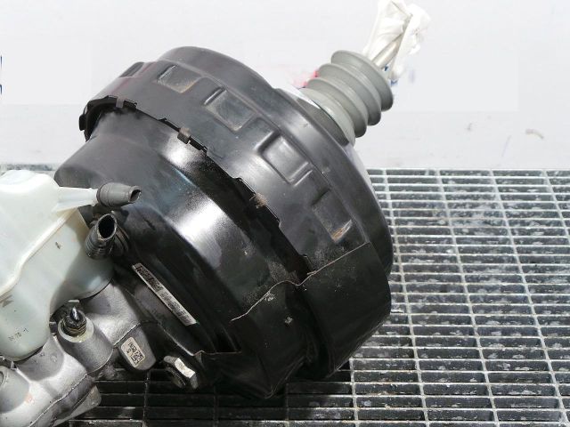 bontott VW PASSAT B7 Fékrásegítő