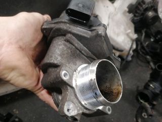 bontott VW PASSAT B7 Fojtószelep (Elektromos)