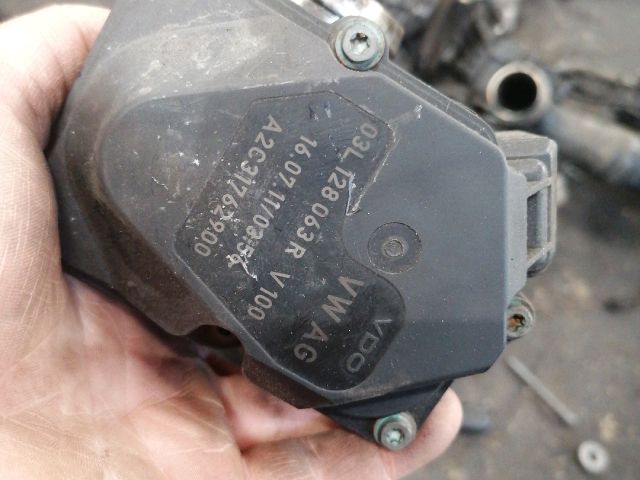 bontott VW PASSAT B7 Fojtószelep (Elektromos)