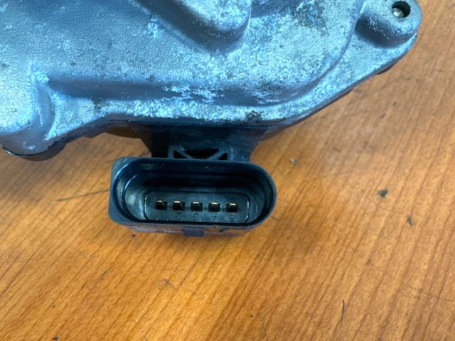 bontott VW PASSAT B7 Fojtószelep (Elektromos)