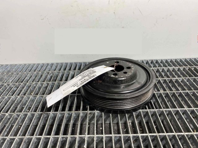 bontott VW PASSAT B7 Főtengely Szíjtárcsa