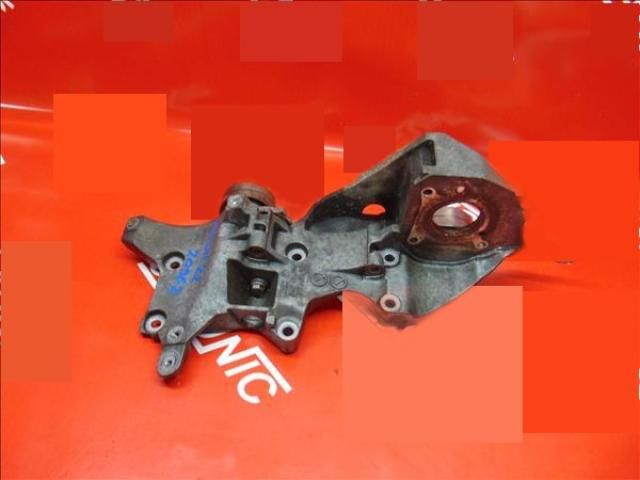 bontott VW PASSAT B7 Generátor Tartó Bak