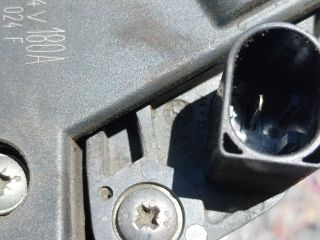 bontott VW PASSAT B7 Generátor