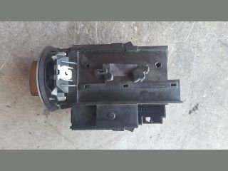 bontott VW PASSAT B7 Gyújtáskapcsoló Házzal