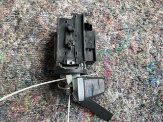 bontott VW PASSAT B7 Gyújtáskapcsoló Házzal