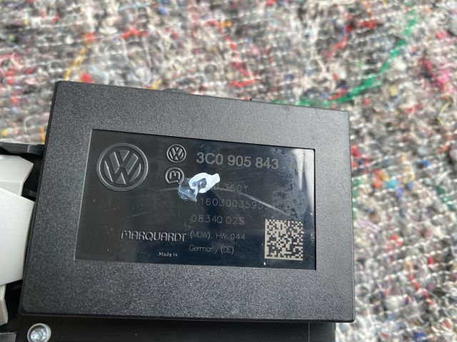 bontott VW PASSAT B7 Gyújtáskapcsoló Házzal