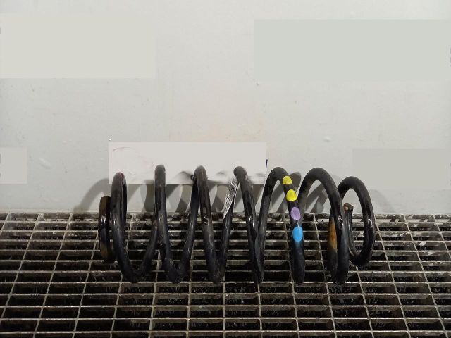 bontott VW PASSAT B7 Hátsó Rugó