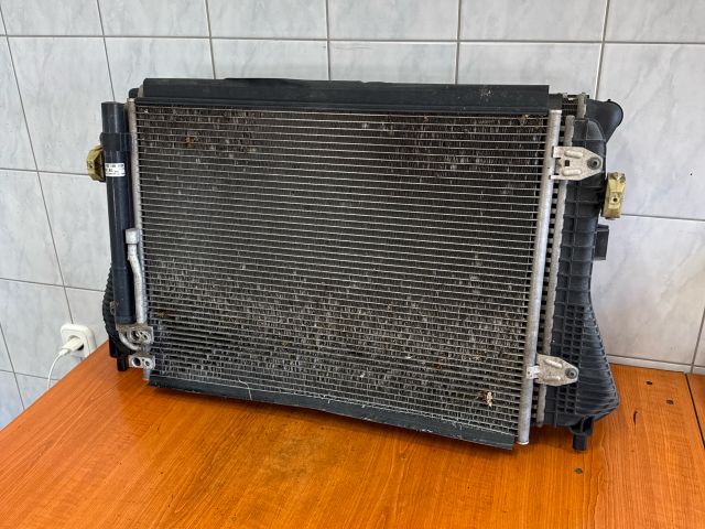bontott VW PASSAT B7 Hűtő Ventilátor(ok), Radiátor(ok) Szett