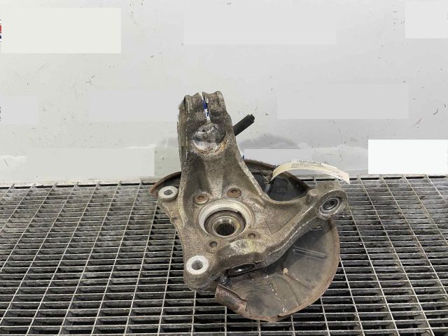 bontott VW PASSAT B7 Jobb első Csonkállvány