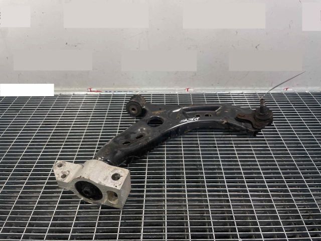 bontott VW PASSAT B7 Jobb első Lengőkar