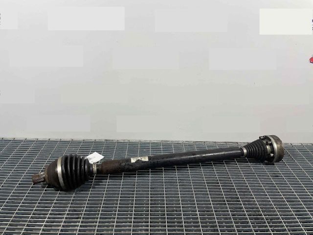bontott VW PASSAT B7 Jobb Féltengely