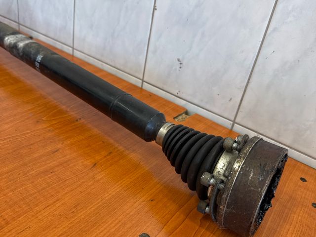 bontott VW PASSAT B7 Jobb Féltengely