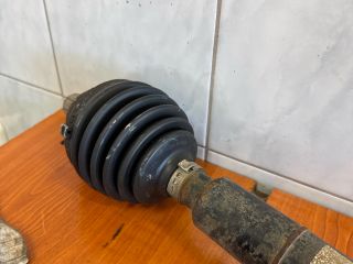 bontott VW PASSAT B7 Jobb Féltengely