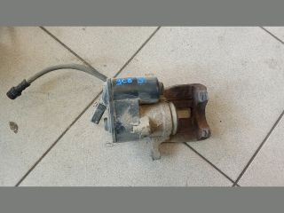 bontott VW PASSAT B7 Jobb hátsó Féknyereg Munkahengerrel