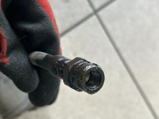 bontott VW PASSAT B7 Jobb hátsó Féknyereg Munkahengerrel