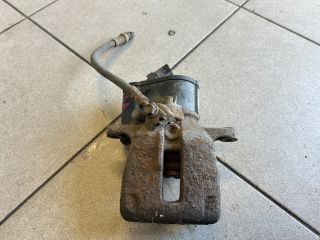 bontott VW PASSAT B7 Jobb hátsó Féknyereg Munkahengerrel