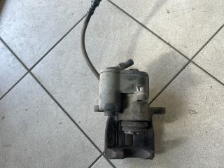 bontott VW PASSAT B7 Jobb hátsó Féknyereg Munkahengerrel