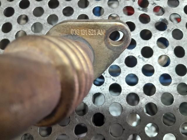 bontott VW PASSAT B7 Kartergázcső