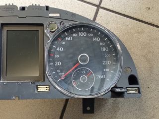 bontott VW PASSAT B7 Kilométeróra