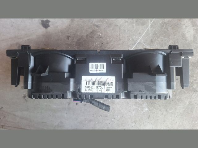 bontott VW PASSAT B7 Kilométeróra