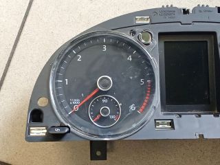 bontott VW PASSAT B7 Kilométeróra