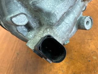 bontott VW PASSAT B7 Klímakompresszor