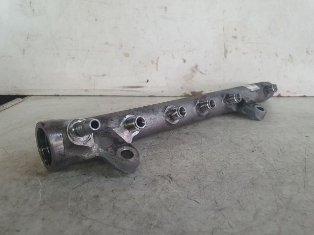 bontott VW PASSAT B7 Közösnyomócső