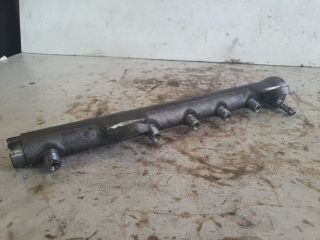 bontott VW PASSAT B7 Közösnyomócső