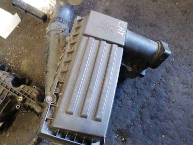 bontott VW PASSAT B7 Légszűrő Ház