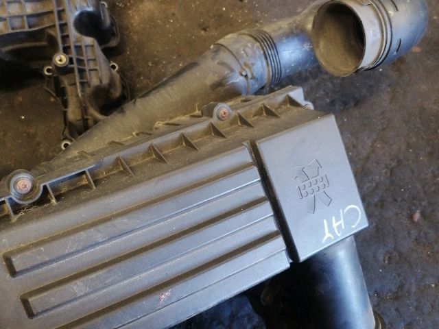 bontott VW PASSAT B7 Légszűrő Ház