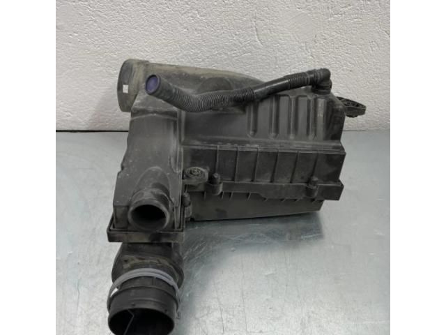 bontott VW PASSAT B7 Légszűrő Ház