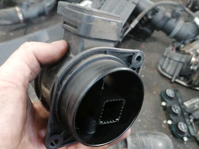 bontott VW PASSAT B7 Légtömegmérő