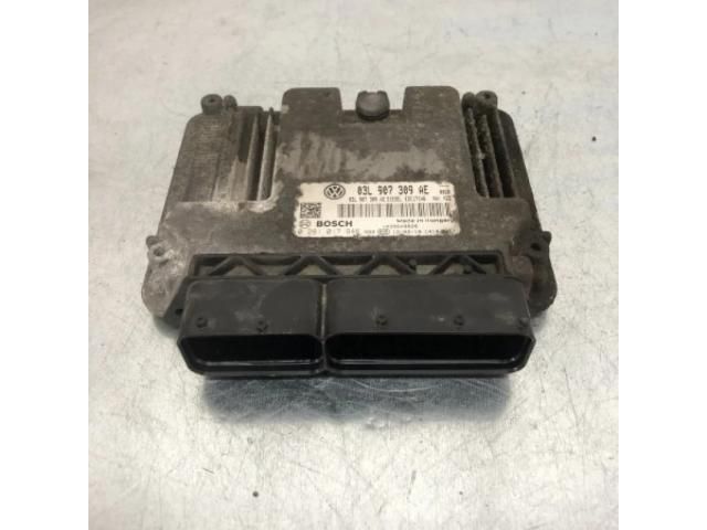 bontott VW PASSAT B7 Motorvezérlő