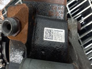 bontott VW PASSAT B7 Nagynyomású Szivattyú