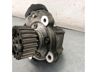 bontott VW PASSAT B7 Nagynyomású Szivattyú