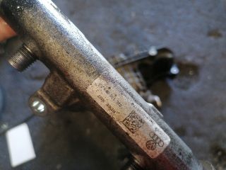 bontott VW PASSAT B7 Nagynyomású Üzemanyag Gyűjtőcső