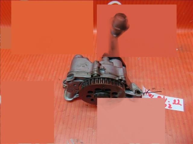 bontott VW PASSAT B7 Olajszivattyú