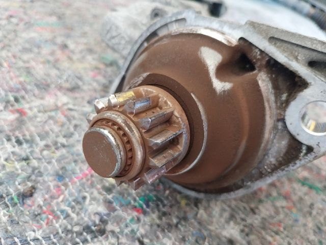 bontott VW PASSAT B7 Önindító