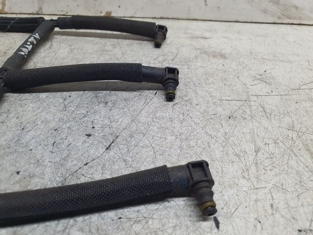 bontott VW PASSAT B7 Résolajcső